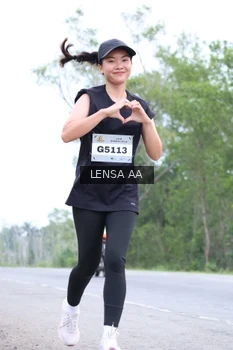 Runner Photo 2050924