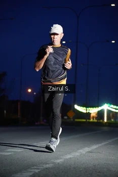 Runner Photo 2050953