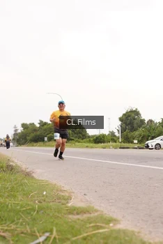 Runner Photo 2050968