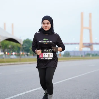Runner Photo 2050988