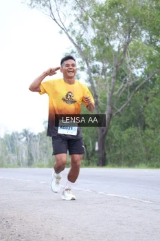 Runner Photo 2051065