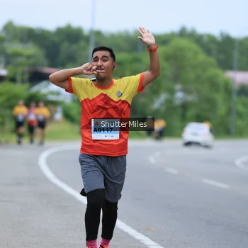 Runner Photo 2051078