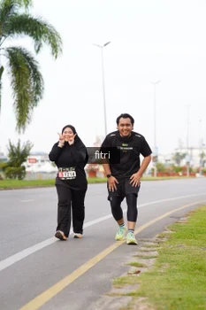 Runner Photo 2051097