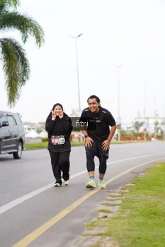 Runner Photo 2051122