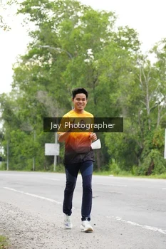 Runner Photo 2051162