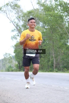 Runner Photo 2051164
