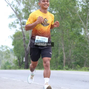 Runner Photo 2051196