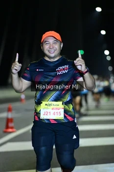 Runner Photo 2051212