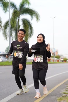 Runner Photo 2051223