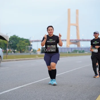 Runner Photo 2051276