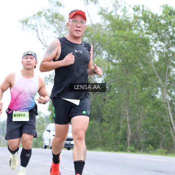 Runner Photo 2051294
