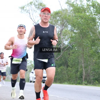 Runner Photo 2051299