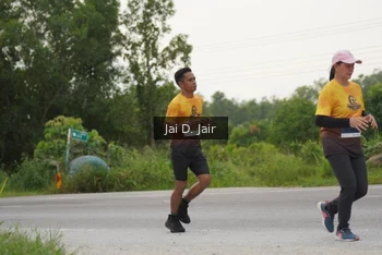 Runner Photo 2051342