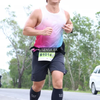 Runner Photo 2051352