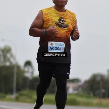Runner Photo 2051389