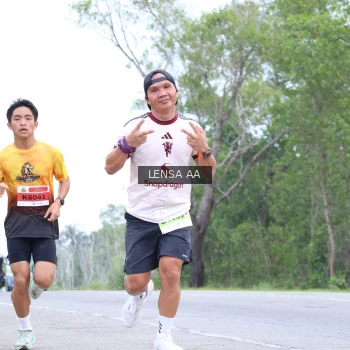 Runner Photo 2051404