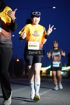 Runner Photo 2051408