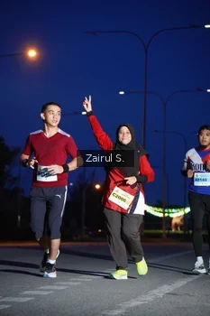 Runner Photo 2051458