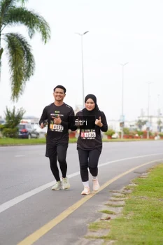 Runner Photo 2051547