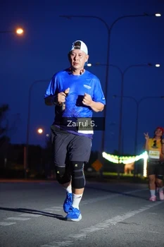 Runner Photo 2051566