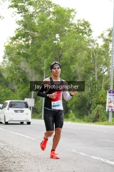 Runner Photo 2051571