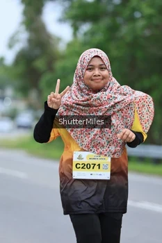 Runner Photo 2051578
