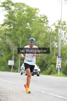 Runner Photo 2051629