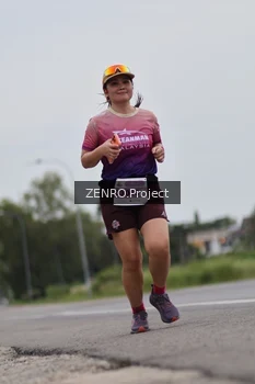 Runner Photo 2051648