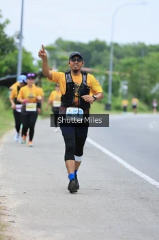 Runner Photo 2051679
