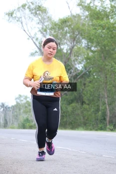 Runner Photo 2051693