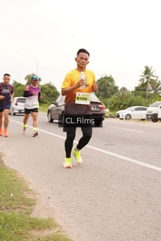 Runner Photo 2051696