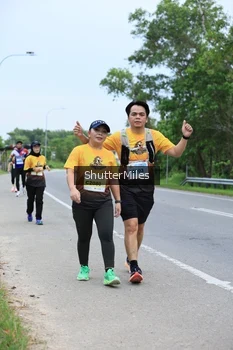 Runner Photo 2051883