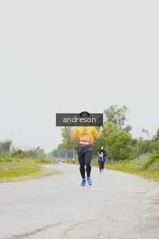 Runner Photo 2051889