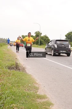 Runner Photo 2051969