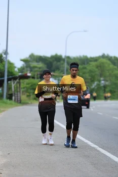 Runner Photo 2052036