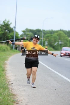 Runner Photo 2052082