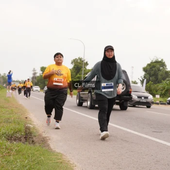 Runner Photo 2052107