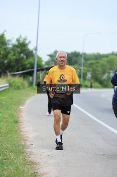 Runner Photo 2052126