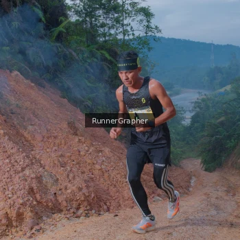 Runner Photo 2052147