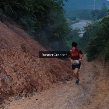 Runner Photo 2052183