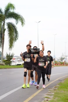Runner Photo 2052321