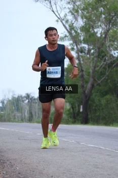 Runner Photo 2052337