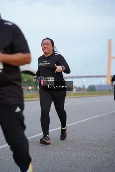 Runner Photo 2052428