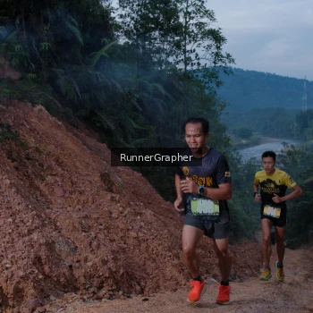Runner Photo 2052457