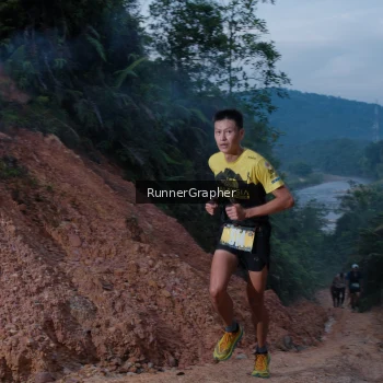 Runner Photo 2052492