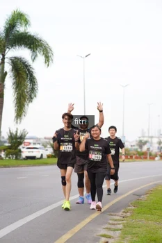 Runner Photo 2052513