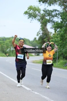 Runner Photo 2052584