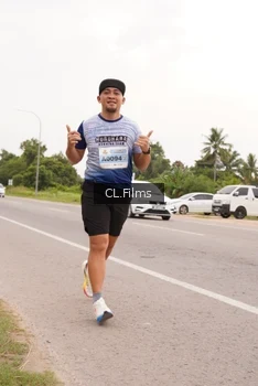 Runner Photo 2052670