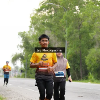 Runner Photo 2052683