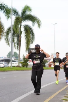 Runner Photo 2052693